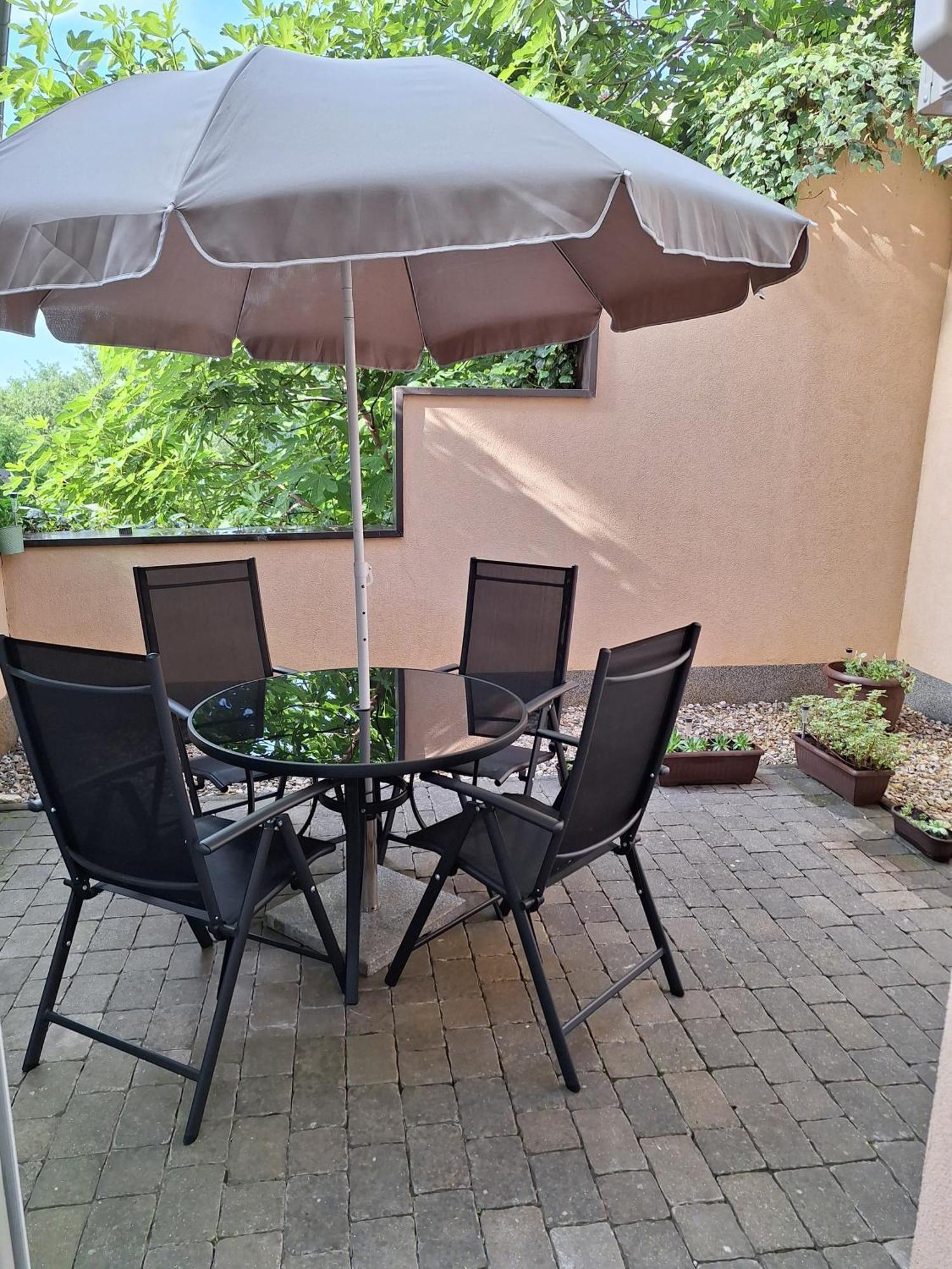 Apartman Luka Lägenhet Pula Exteriör bild